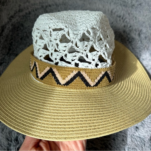 Intrend by MaxMara two-tones with zigzag decoration Hat Size: OS NWOT - Picture 9 of 12